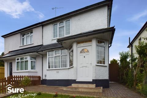 3 bedroom semi-detached house to rent, Sunmead Road, Hemel Hempstead, Hertfordshire, HP2 5AB