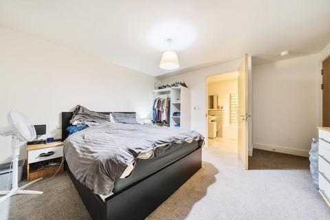 2 bedroom flat for sale, Graven Hill,  Bicester,  Oxfordshire,  OX25