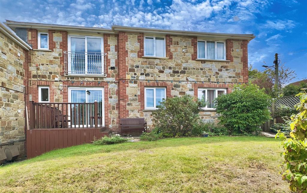 Freshwater, Isle of Wight 2 bed apartment for sale £195,000