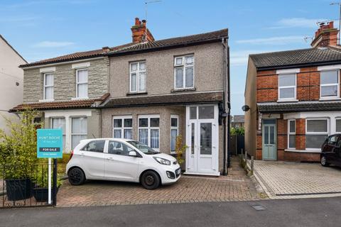 24 Caulfield Road, Shoeburyness, Southend-on-sea, SS3 9LA