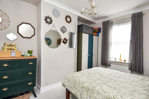 24 Caulfield Road, Shoeburyness, Southend-on-sea, SS3 9LA