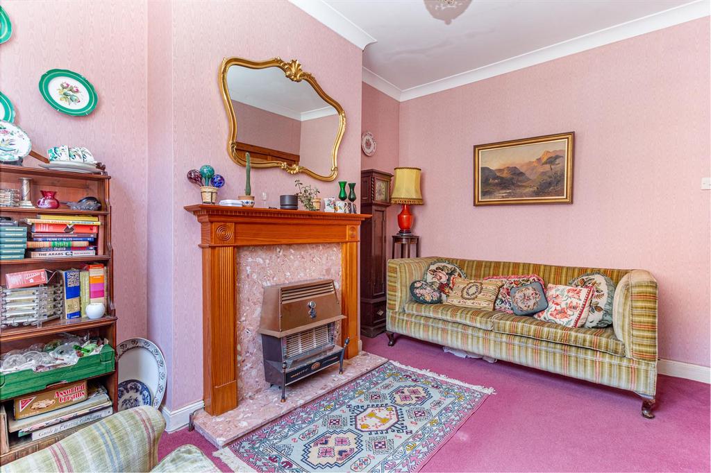 Sitting-room-3.jpg