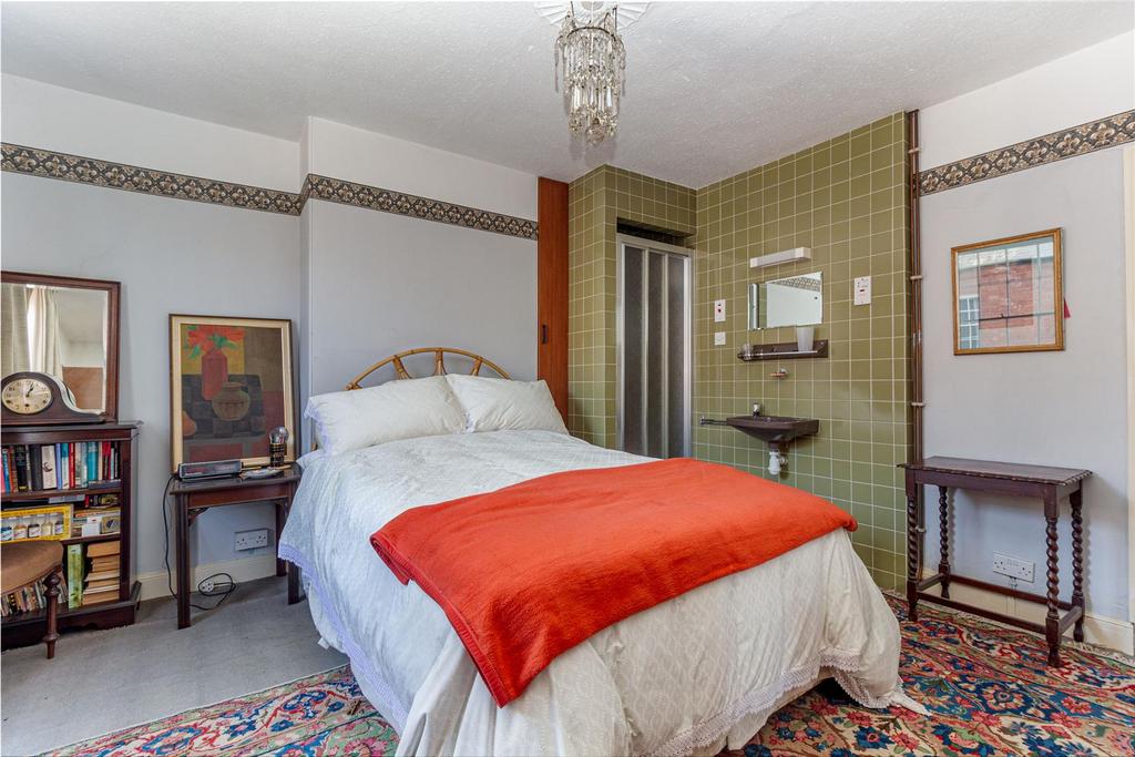 Bedroom-1-2.jpg