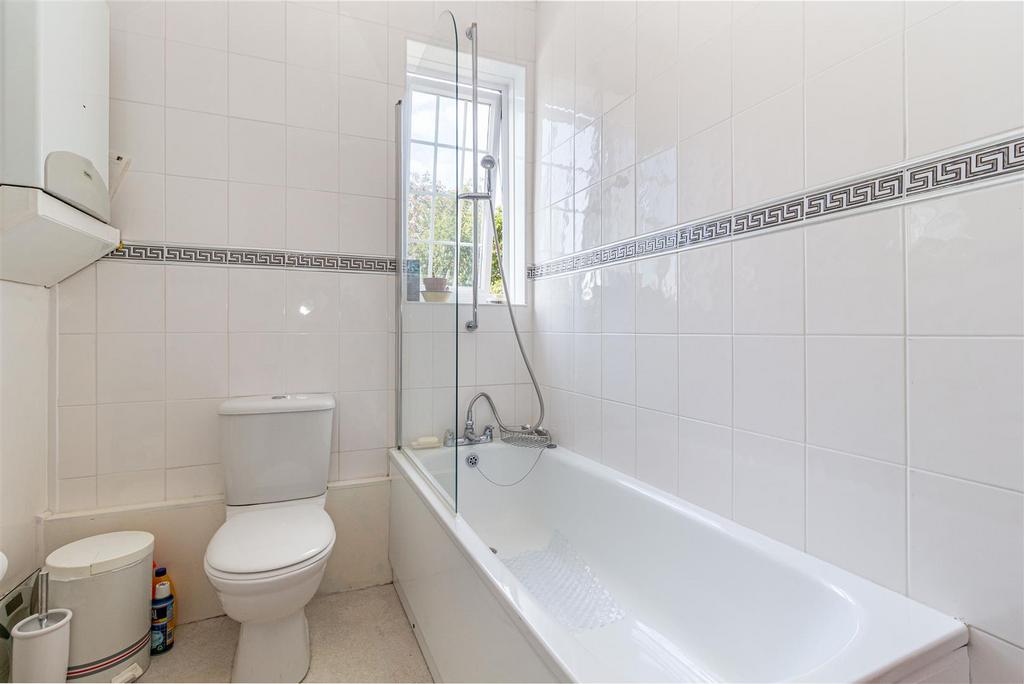 Bathroom-2.jpg
