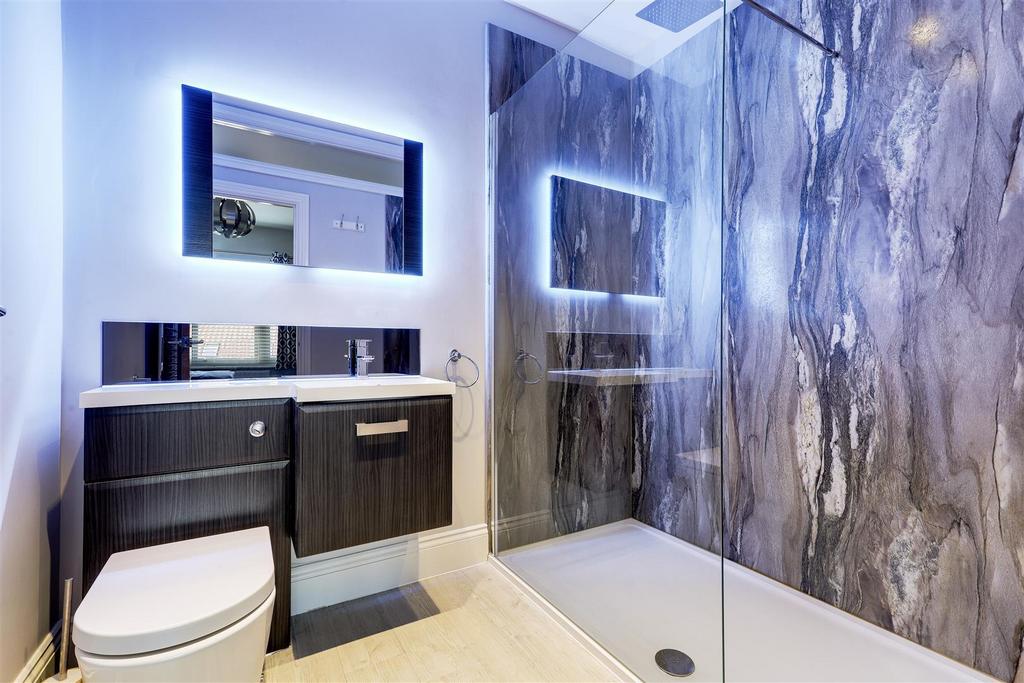 Ensuite