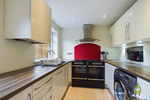25 Auklet Close, Basingstoke, RG22 5JS