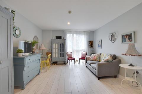 2 bedroom apartment for sale, Cranfield Walk, Blackheath, London, SE3