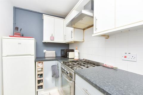 70 Bakers Way, Capel, Dorking, RH5 5JS