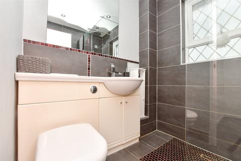 70 Bakers Way, Capel, Dorking, RH5 5JS