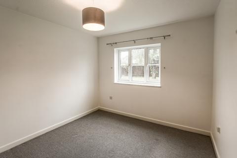 1 bedroom ground floor flat to rent, Hyde Court, Yeovil