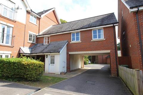 2 bedroom property for sale, Royal Drive, Bordon