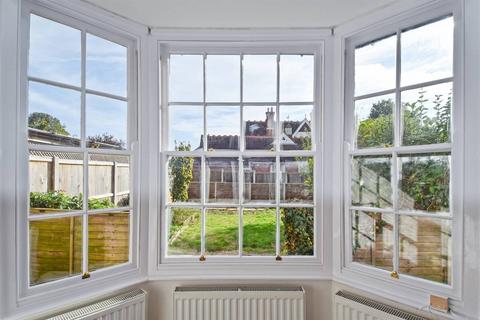 3 bedroom terraced house for sale, Canterbury Road, Herne Bay