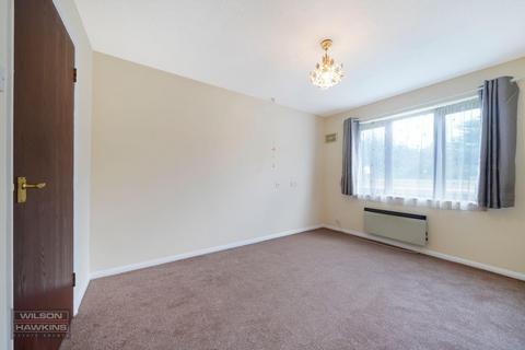 2 bedroom retirement property for sale, Betjeman Close, Pinner HA5