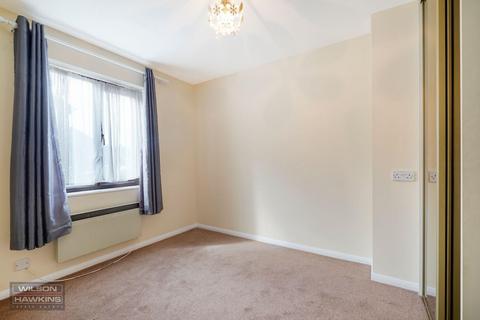 2 bedroom retirement property for sale, Betjeman Close, Pinner HA5