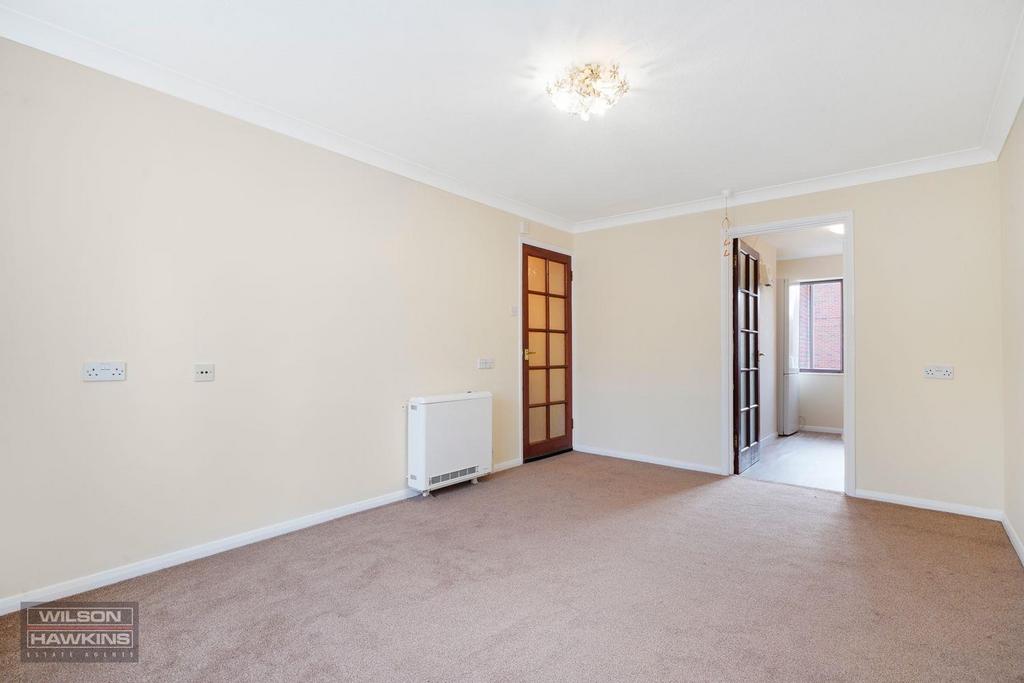 37 Betjeman Close - o5rjrik WEGYRORR6w Sg K.jpg