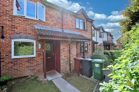 2 bedroom terraced house for sale, Hancock Court, Borehamwood