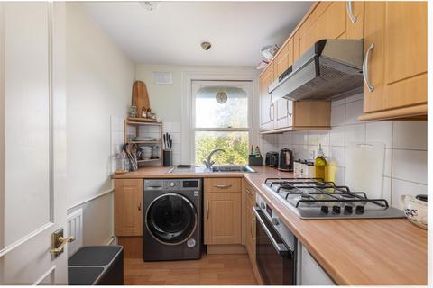 1 bedroom flat to rent, Listergate, 315 Upper Richmond Road, Putney