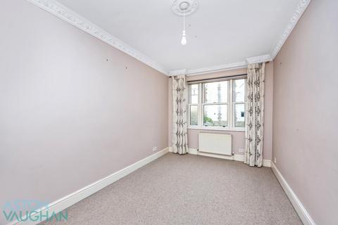 2 bedroom apartment to rent, Eaton Place, Brighton BN2