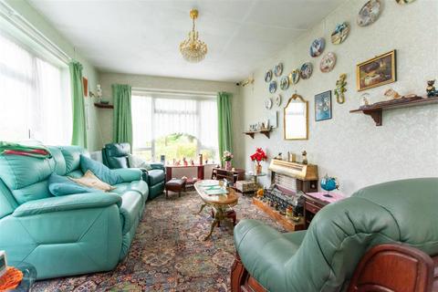 undefined, Hall Drive, Gotham, Nottingham