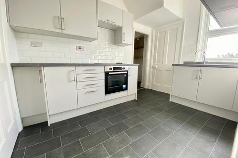 4 bedroom maisonette for sale, Exeter Road, N Devon EX33