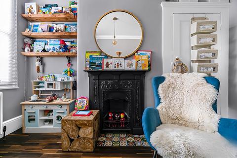39 Keston Road, London, N17 6PJ