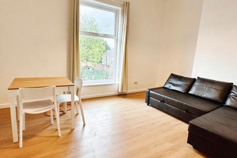 1 bedroom flat to rent, 42 Clarence Road, Manchester, M13