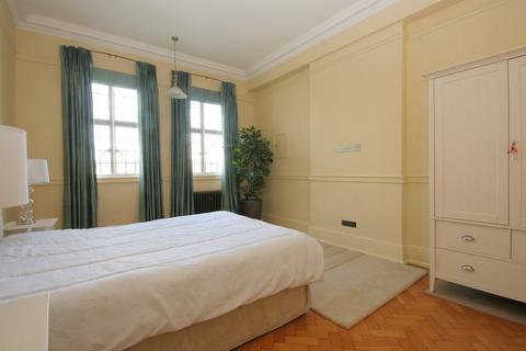 2 bedroom apartment for sale, Baker Street, London, NW1