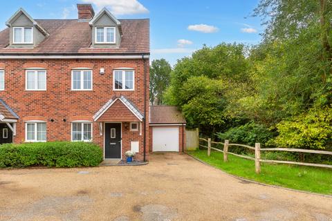 3 bedroom semi-detached house for sale, Barnham Close, Forge Wood, Crawley, RH10