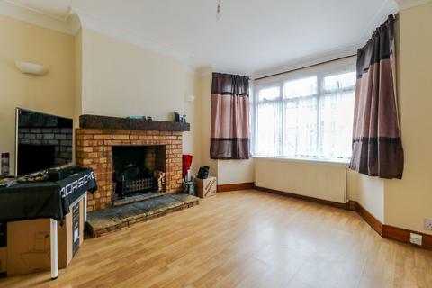 3 bedroom terraced house for sale, Collinwood Avenue, EN3