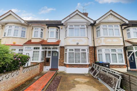 3 bedroom terraced house for sale, Collinwood Avenue, EN3