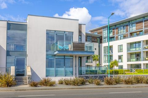 2 bedroom apartment for sale, Elizabeth Avenue, St. Peter Port, Guernsey