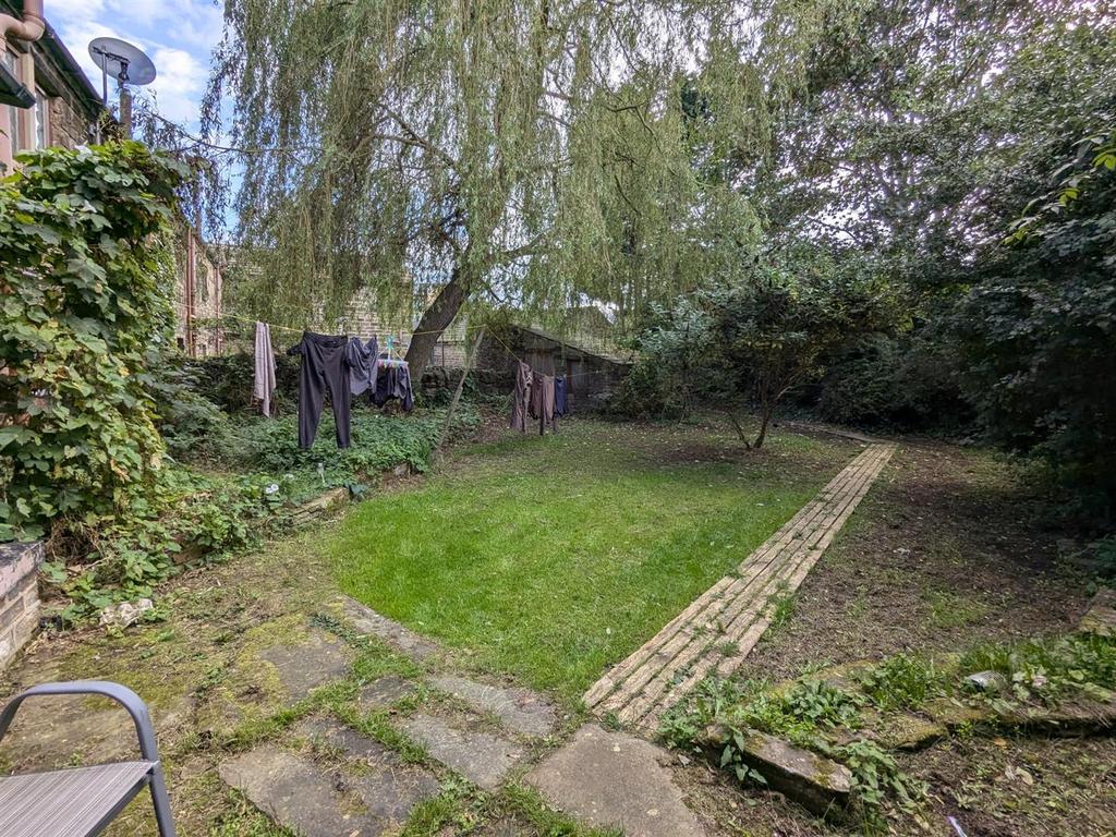 111, Laburnum Place Apperley Bridge... 16 bed house for sale £895,000