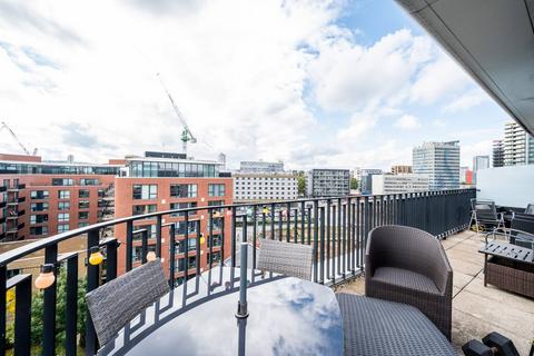 2 bedroom penthouse for sale, Tyger House, Woolwich Riverside, London, SE18