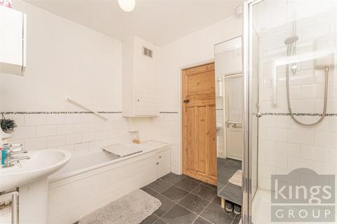 108 Turner Road, London, E17 3JQ
