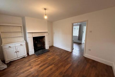 2 bedroom end of terrace house to rent, Gayton Road, Eastcote