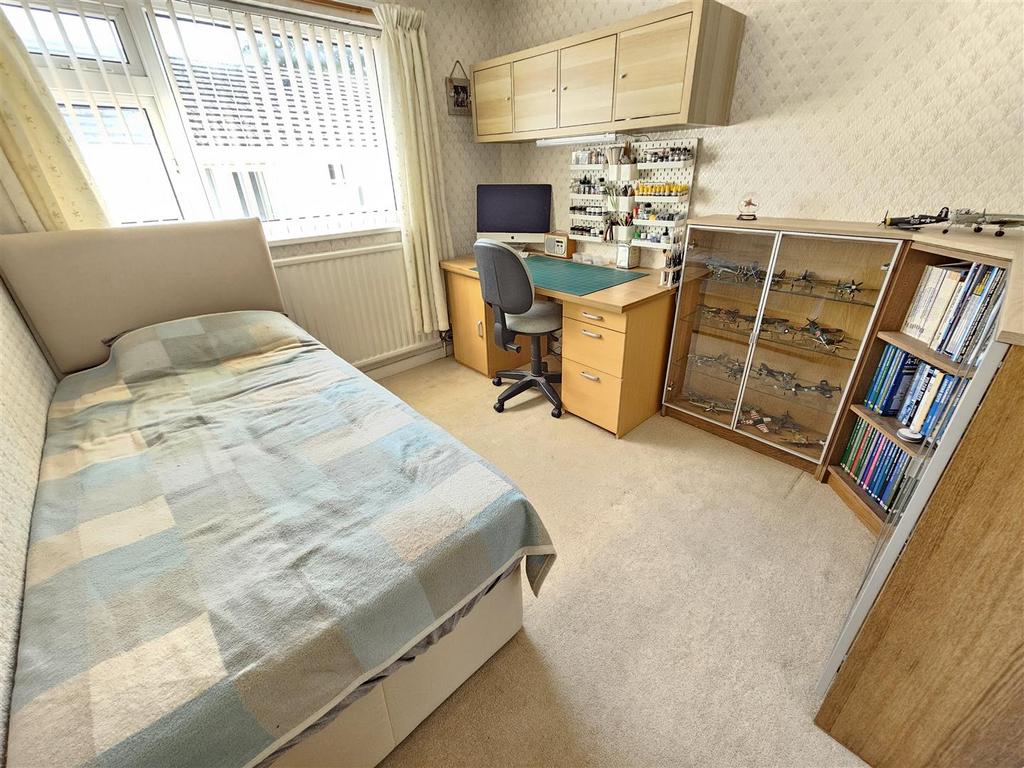 Bedroom 3.jpg