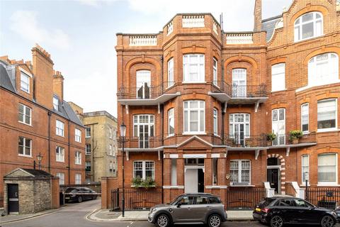 2 bedroom penthouse to rent, Roland Gardens, London, SW7