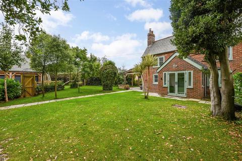 3 bedroom detached house for sale, Rotten Row, Sidlesham