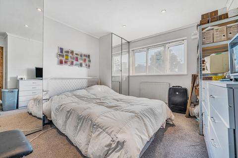 31 Esmeralda Road, London, SE1 5RJ