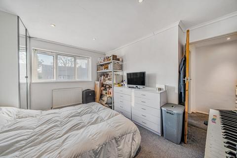 31 Esmeralda Road, London, SE1 5RJ