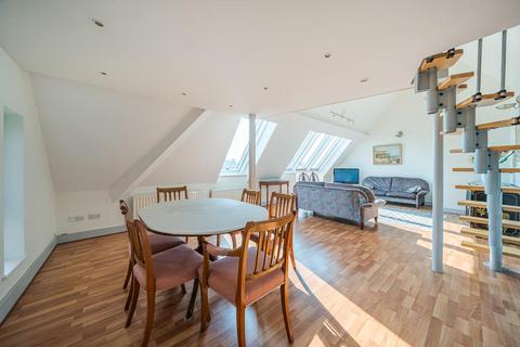 2 bedroom flat for sale, St Lukes Court,  Mountfield Road,  N3