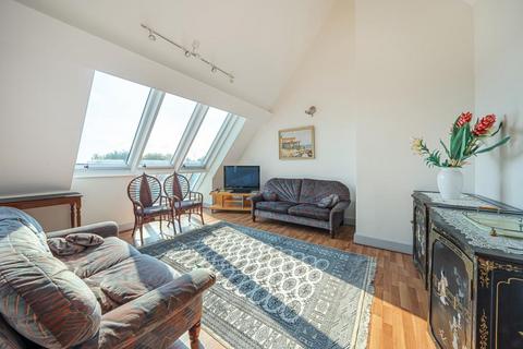 2 bedroom flat for sale, St Lukes Court,  Mountfield Road,  N3