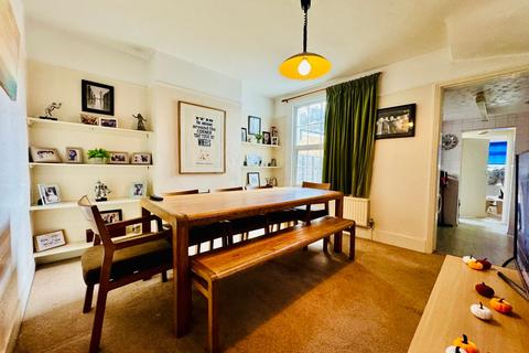 71 Newbury Road, Bromley, BR2 0QN