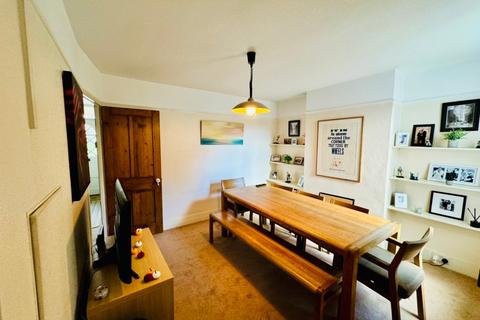 71 Newbury Road, Bromley, BR2 0QN
