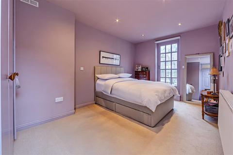 1 bedroom flat for sale, Shirlock Road, Hampstead