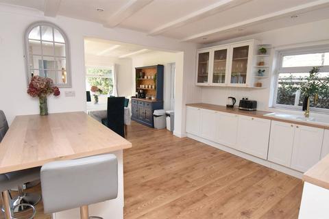 4 bedroom detached bungalow for sale, Foxgrove Road, Tankerton, Whitstable
