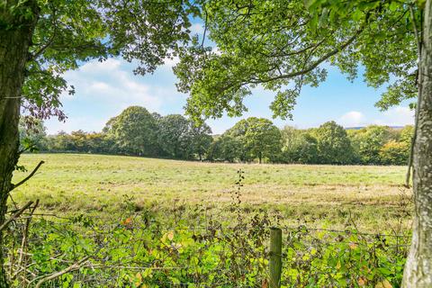 5 bedroom detached house for sale, Steeres Hill, Horsham RH12