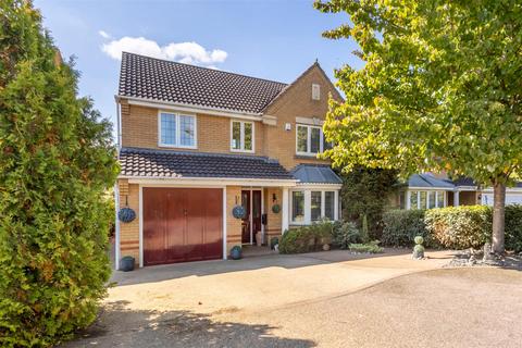 4 bedroom detached house for sale, Cowbeck Close, Wootton, Northampton