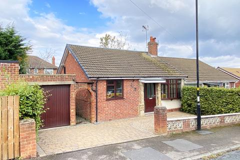 2 bedroom semi-detached bungalow for sale, Rudbeck Drive, Harrogate