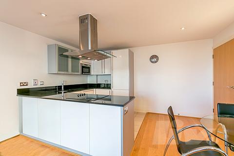 2 bedroom apartment for sale, Winchester Road, London NW3